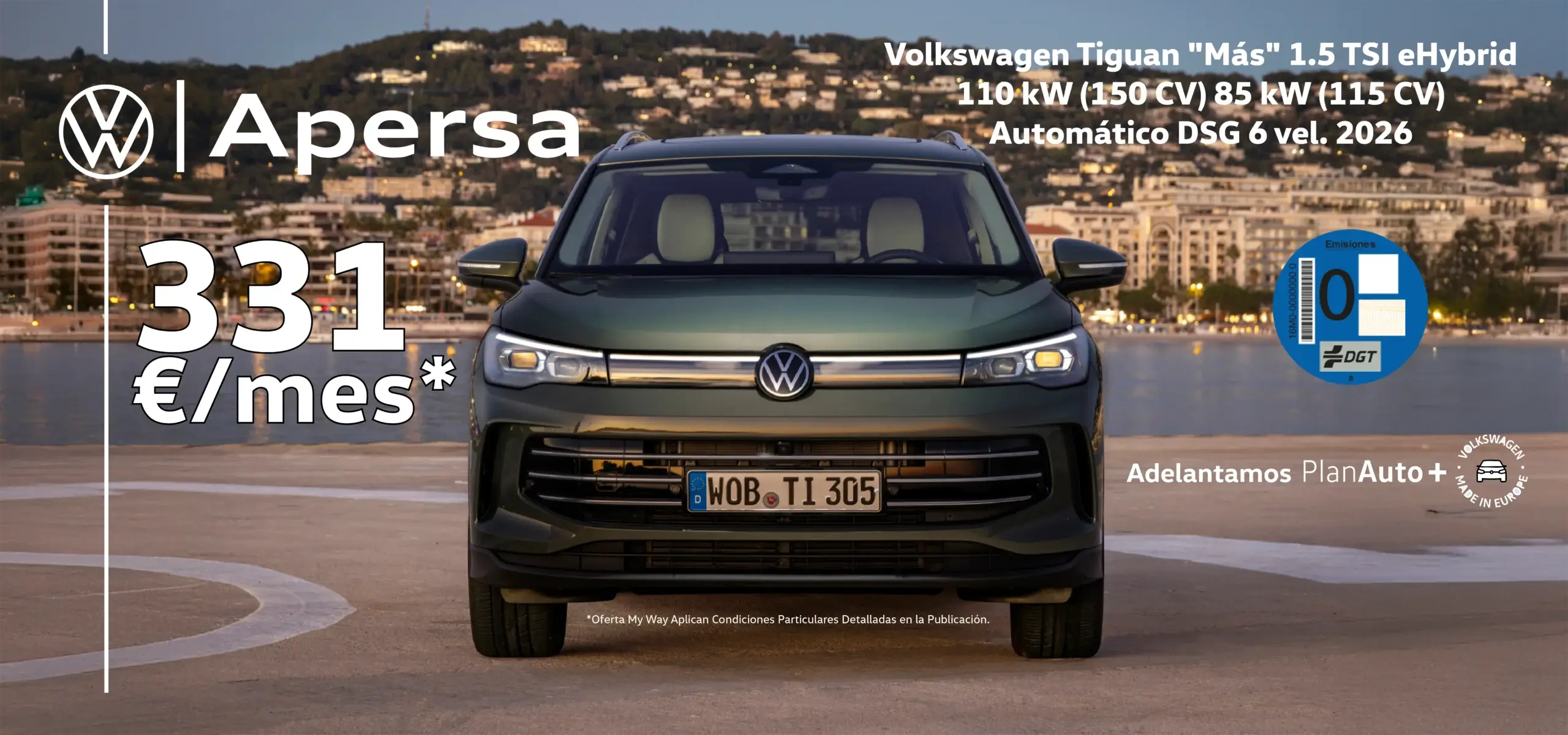 Volkswagen Tiguan SUV circulando disponible en concesionario Apersa Volkswagen